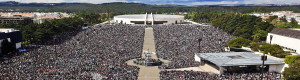 wbb-fatima-panorama-menschen-b1200